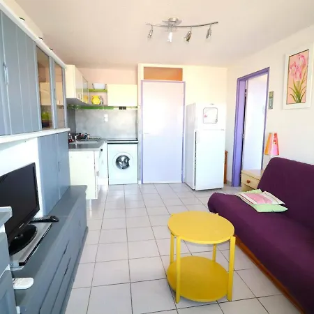 Apartmán 2 Pieces Avec Terrasse, Clim, Piscine Et Proche - 6 Couchages - Fr-1-307-147 Le Grau-du-Roi