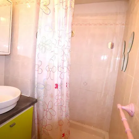 Apartmán 2 Pieces Avec Terrasse, Clim, Piscine Et Proche - 6 Couchages - Fr-1-307-147